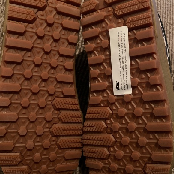 Vans SK8-Hi MTE Youth | Checkerboard NEW, Perfect for any occasion! So adorable - Picture 8 of 8